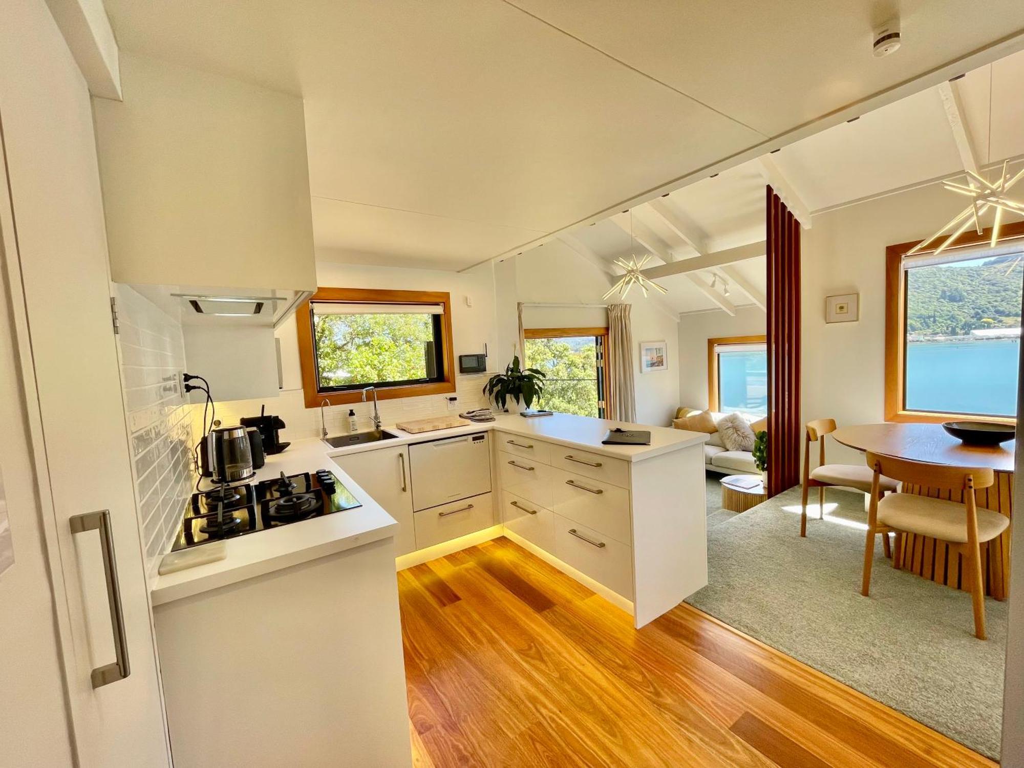 The Cove Cabin - Your Quiet Escape Dunedin Eksteriør bilde