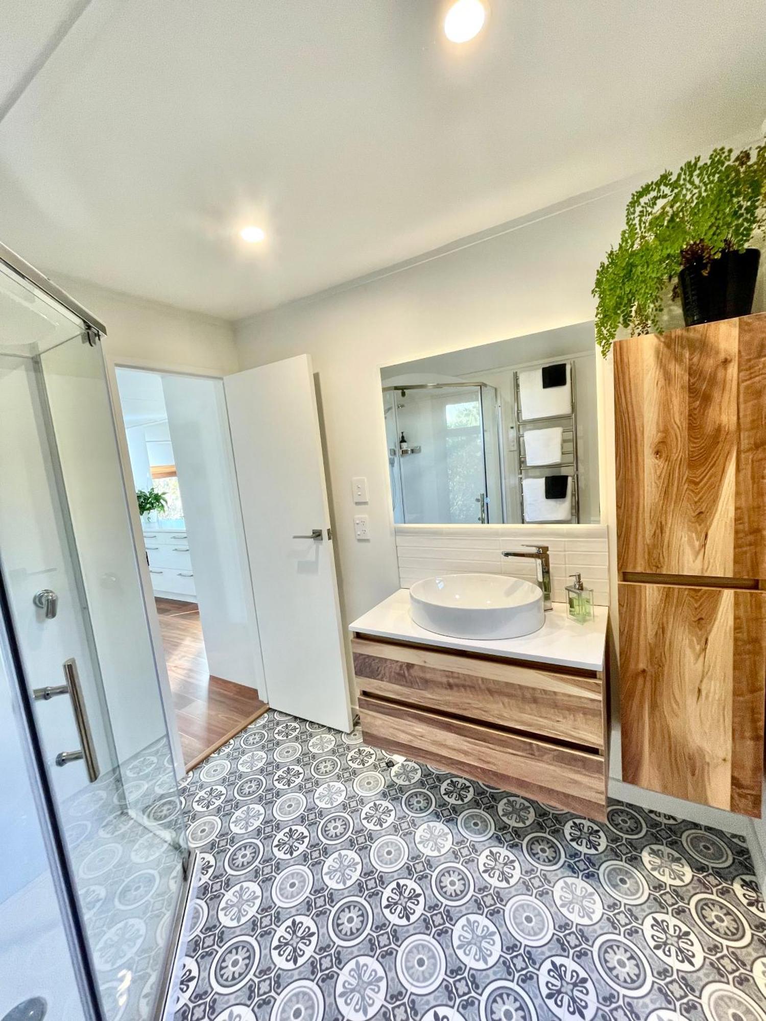 The Cove Cabin - Your Quiet Escape Dunedin Eksteriør bilde